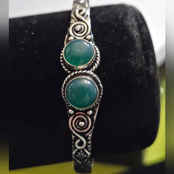 NWOT Natural Green Onyx and Silver Adjustable Cuff Handmade Bangle Bracelet - Picture 2 of 5